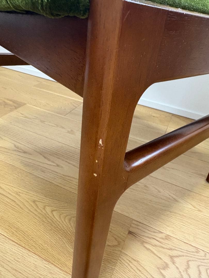 HRパパ様 カリモク60 アームレスダイニングチェア　モケットグリーン