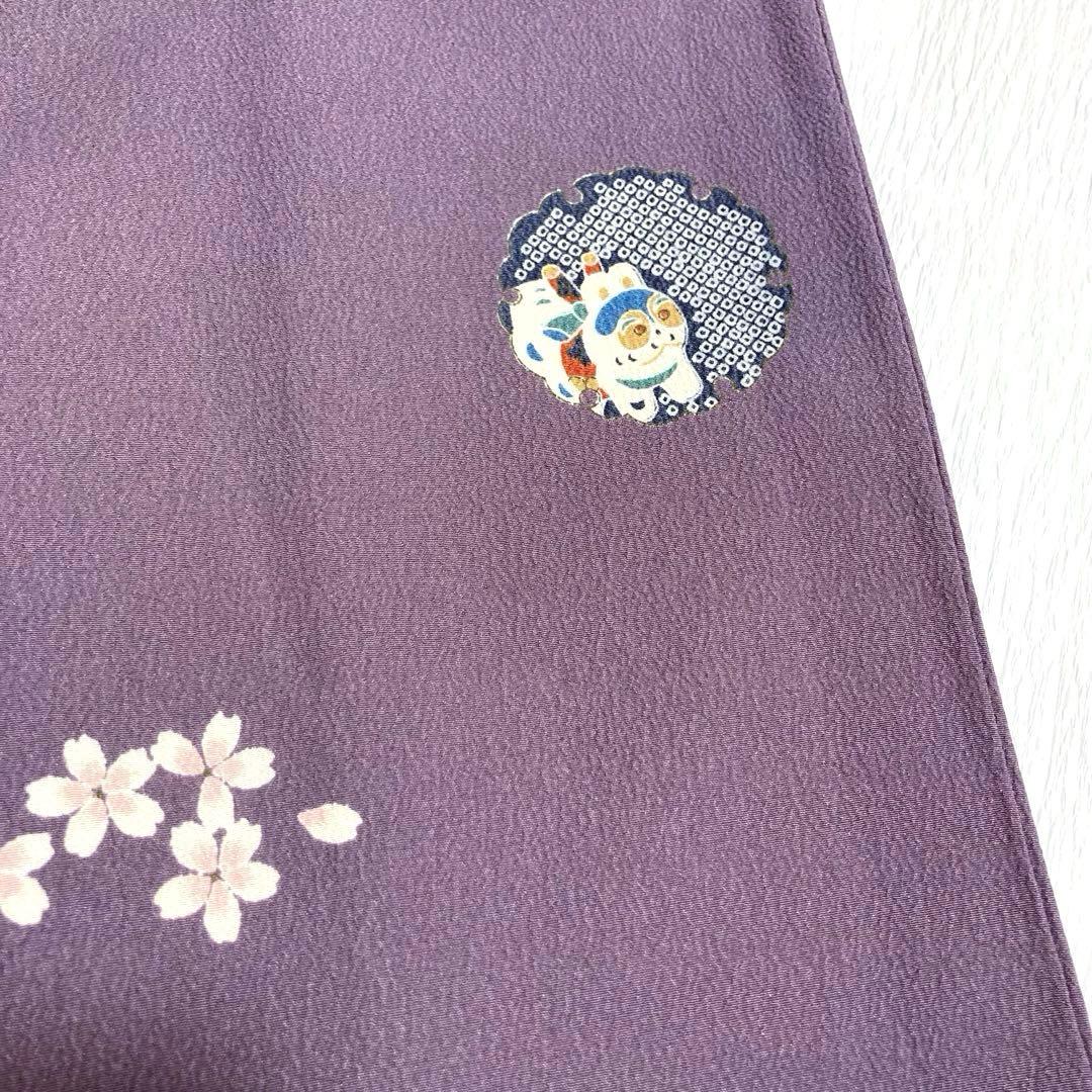 【美品✨】東レシルック　洗える着物　小紋　くすみの紫色　桜　雪輪に狛犬　駒　P5