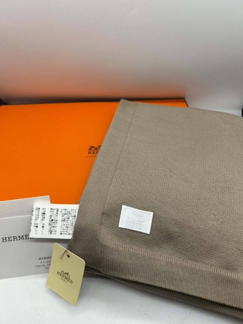 ★【新品未使用】HERMES 綿100％　ベビータオル　おくるみ　ベージュ