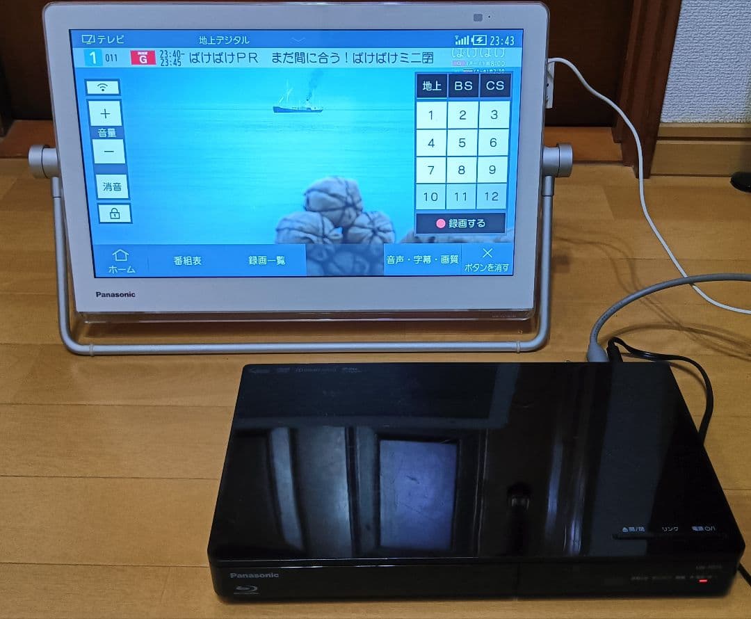 Panasonic ポータブルテレビ UN-15TD7