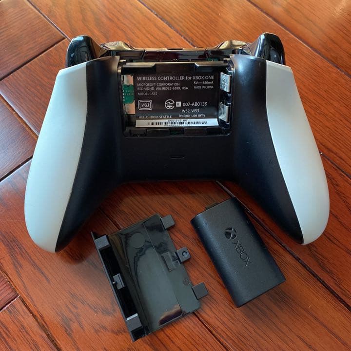 ⭐️近々削除⭐️Xbox One 専用ワイヤレス コントローラー タイタンフォール