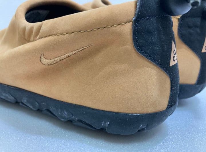 新品未使用NIKE ACG AIR MOC ナイキ エアモック フラックスカラー