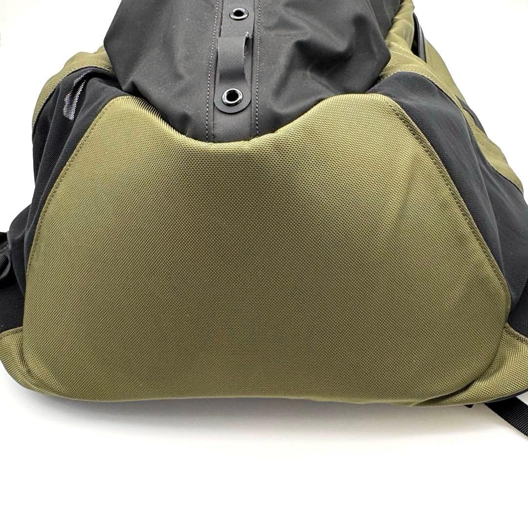 【希少カラー】アークテリクス⭐️アロー16⭐️リュック⭐️バックパック⭐️カーキ