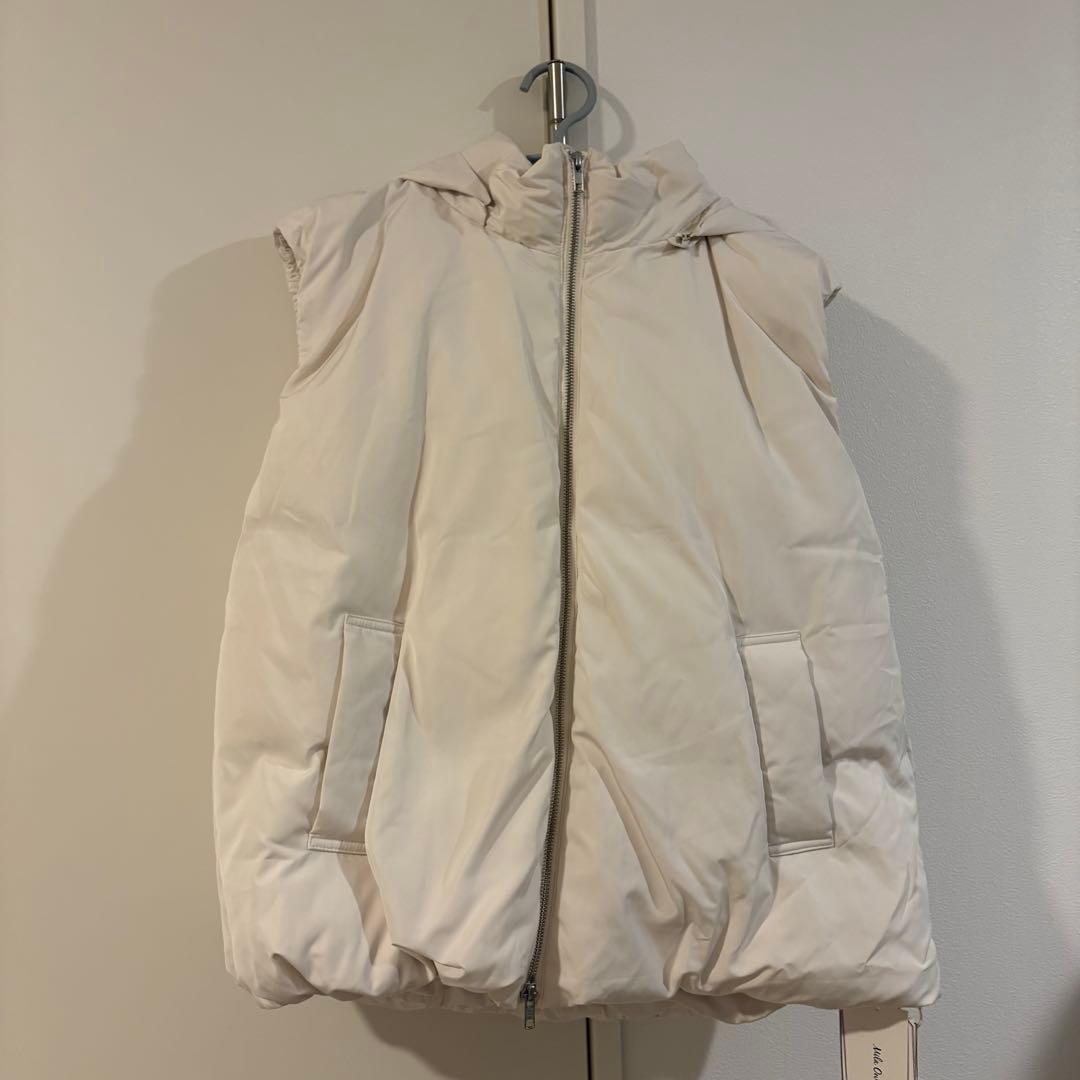 Mila Owen ミラオーウェン フード付きパテッドフレンチダウンベスト