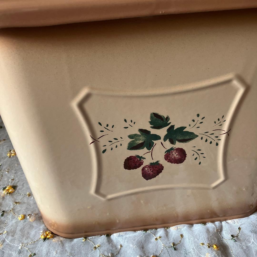 ピク　イマン　クラッシックイチゴ