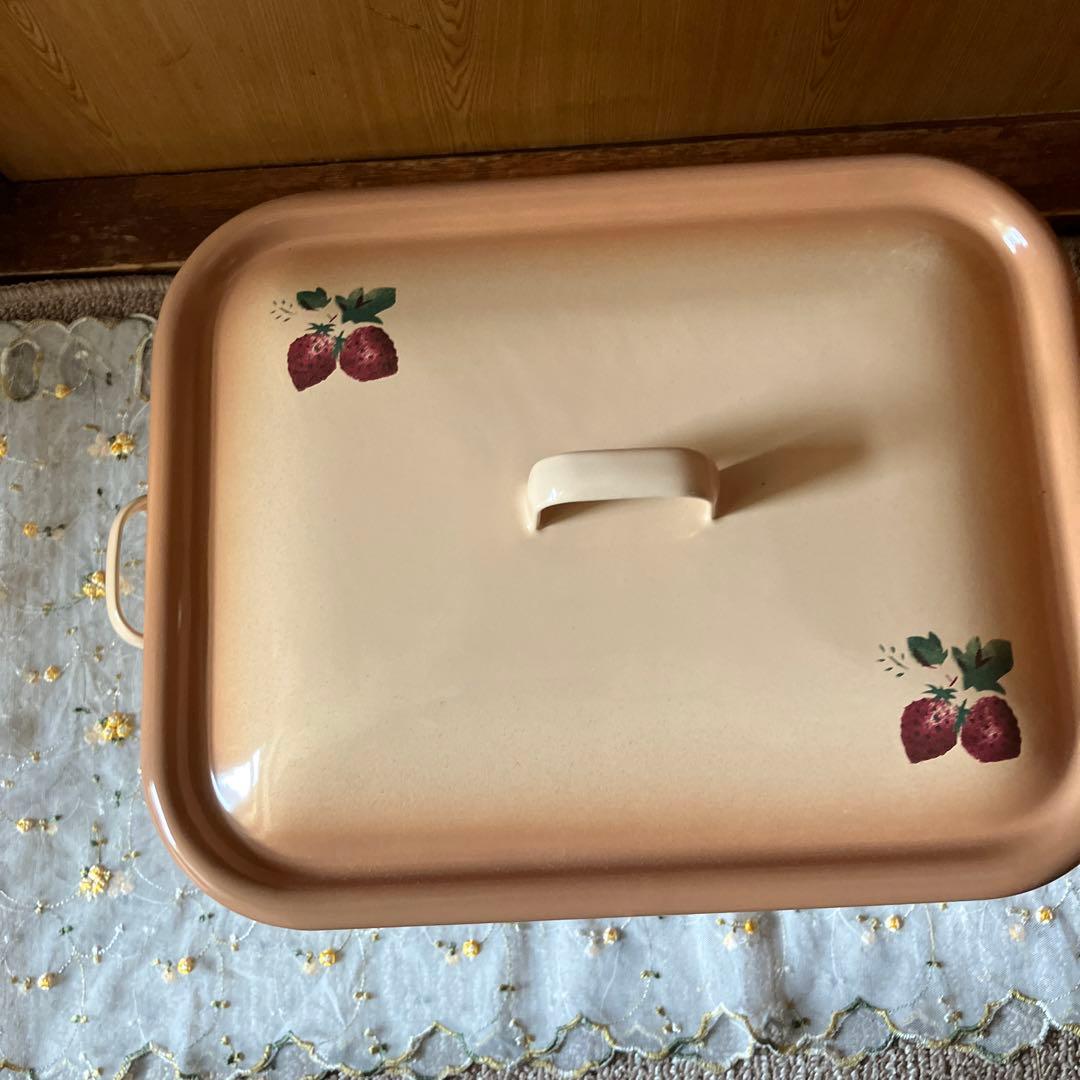 ピク　イマン　クラッシックイチゴ