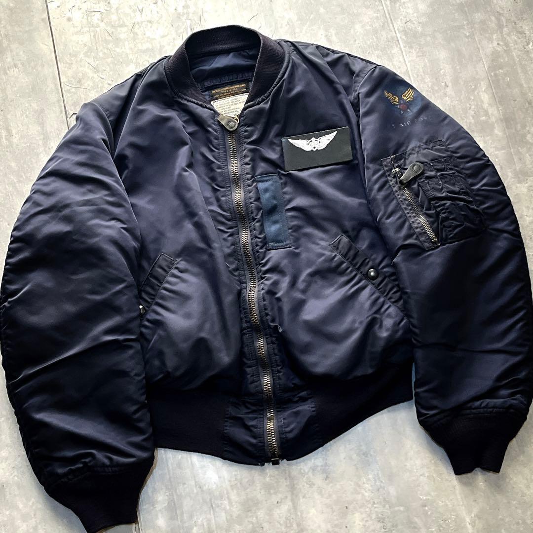 パッチ付き　USA製 アルファインダストリーズ B-15C フライトジャケット