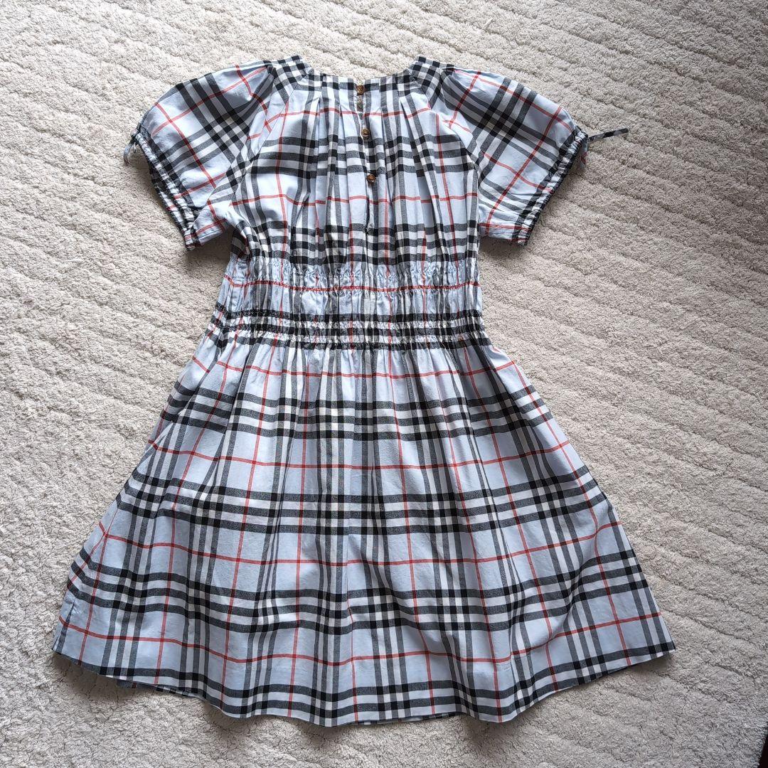 BURBERRYチェック柄 半袖ワンピース8Y