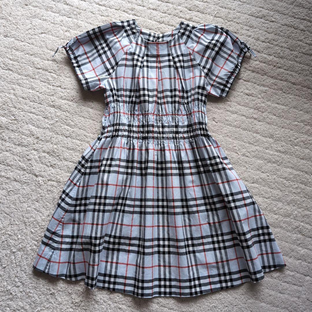 BURBERRYチェック柄 半袖ワンピース8Y