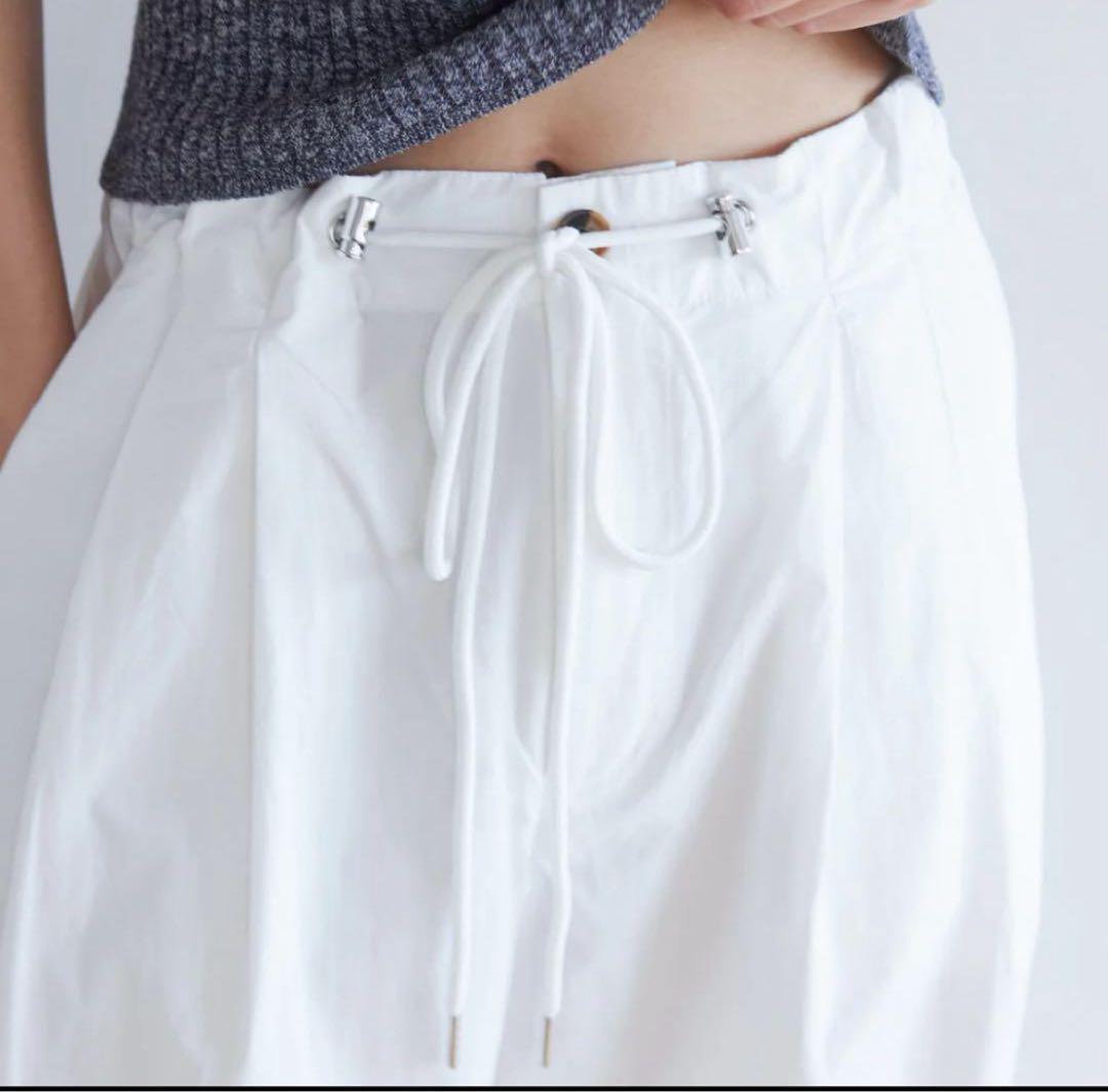 SeaRoomlynn♡2tuckナイロンボリュームパンツホワイト Sサイズ