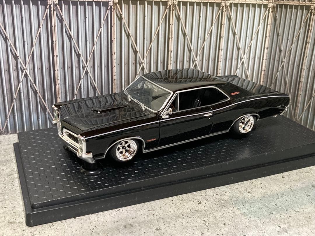 1/24 1966年型ポンティアックGTO（カスタム品）