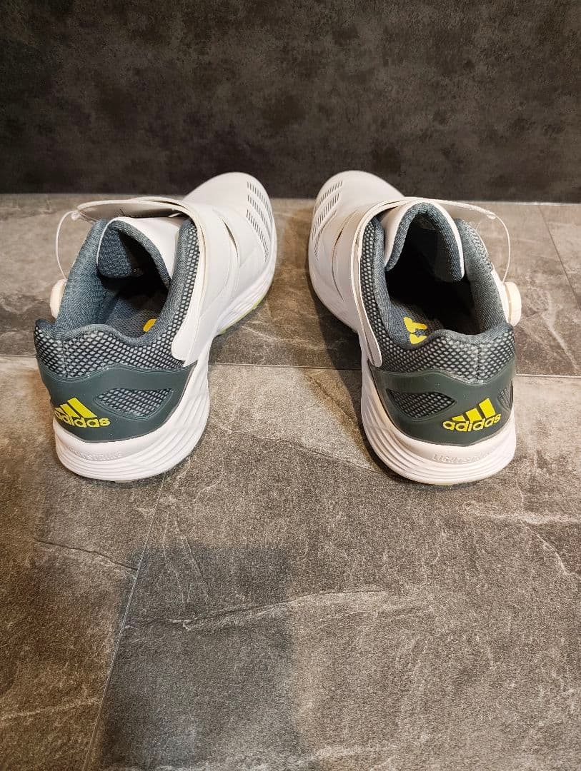 美品　アディダス ゴルフシューズ