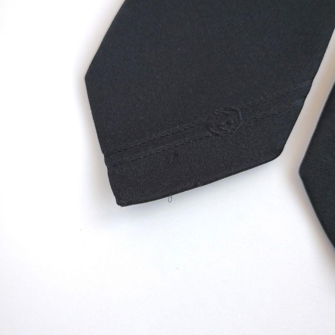 【イタリア製】グッチ ナロータイ ブラック 無地 インターロッキング 高級