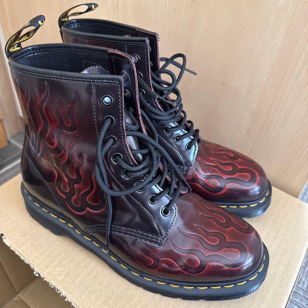Dr.Martens ファイヤーパターン　8ホール 29センチほぼ未使用即日発送