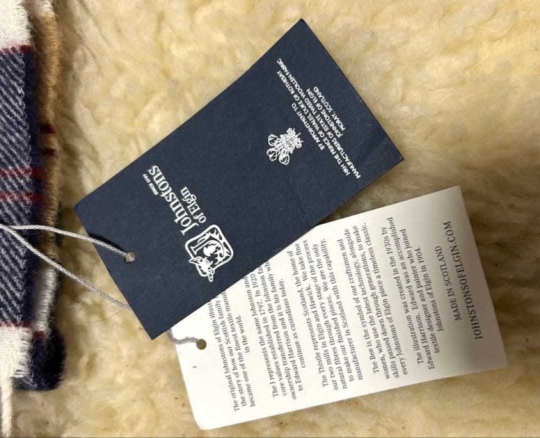 新品Johnstons of Elgin マフラー ユニセックス タグ付