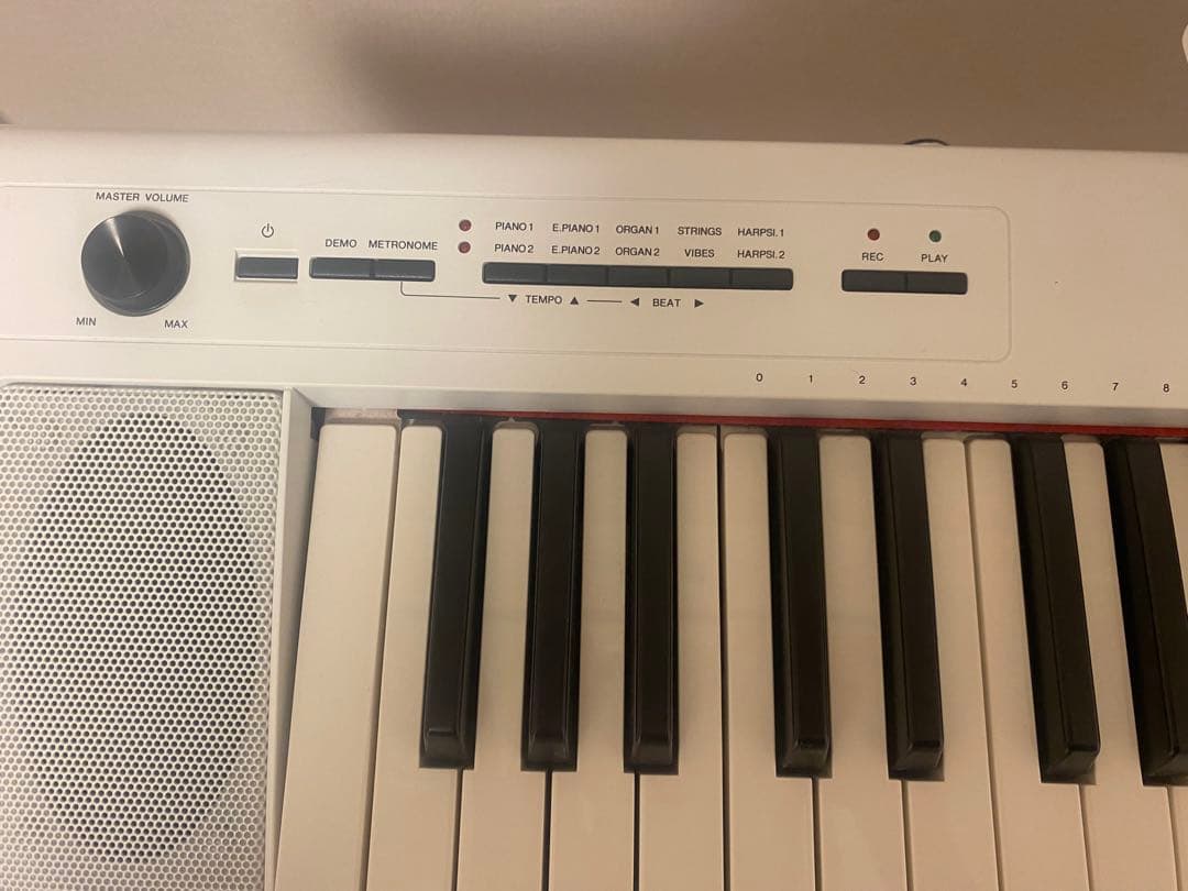 電子ピアノYAMAHA P-45WH鍵盤：88鍵（GHS鍵盤）　ペダル付き