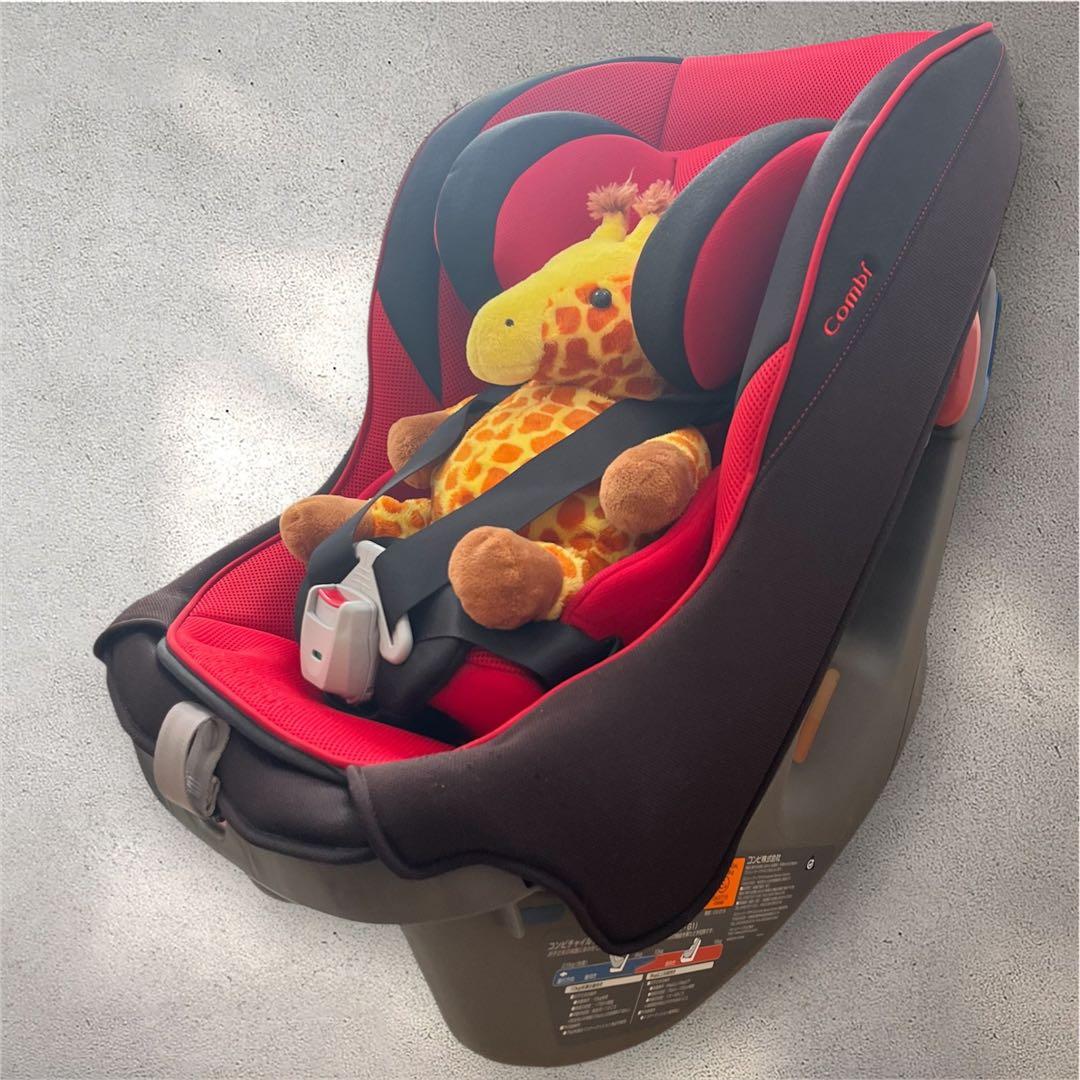 【美品】combi 新生児から4歳頃 チャイルドシート　ミニマグランデEG 赤
