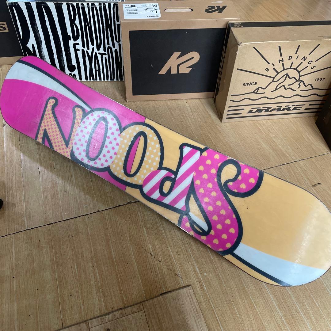 SPOON　スプーン　キッズスノーボードセット　バイン付4点セット