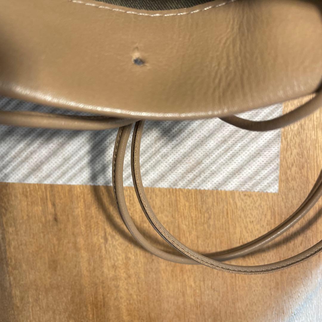 ⭐︎美品⭐︎ 国産牛革のポシェット　灰茶色