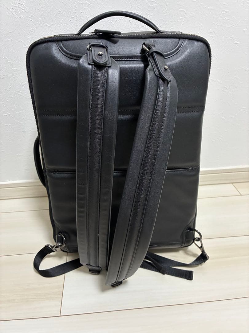 Evoon 本革 マルチビジネスリュック