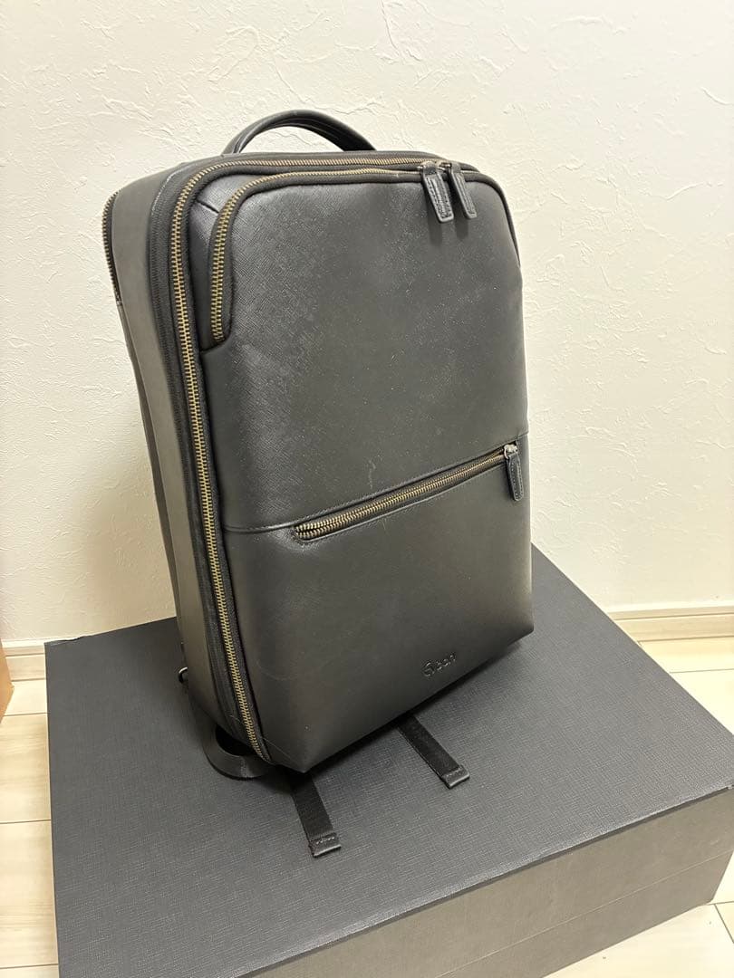 Evoon 本革 マルチビジネスリュック