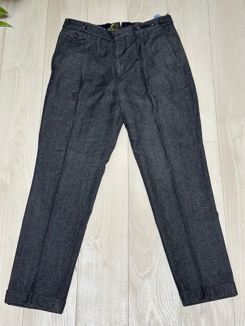 PT01 ジェントルマンフィットスラックス