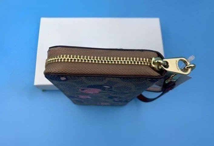 新品未使用コーチ長財布チェリーさくらんぼ柄ブラウンレディースメンズ送料無料