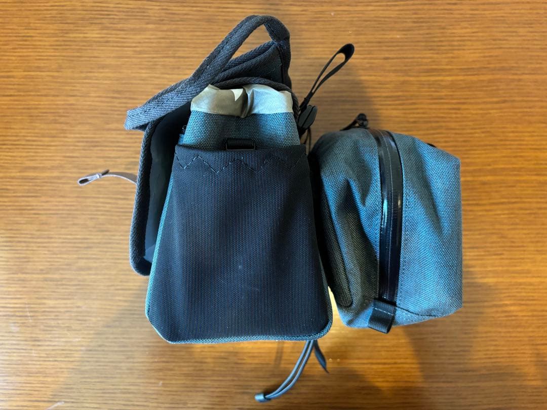 RawLow Mountain Works Bike’n Hikeフロントバッグ