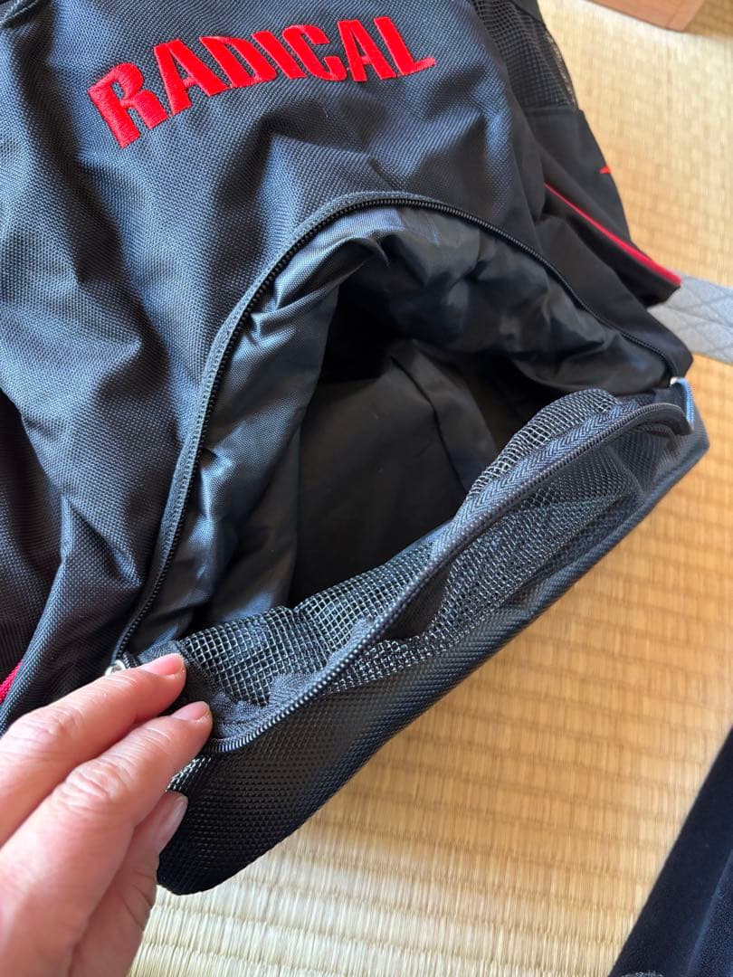 ラディカルフィットネス黒リュックサック　リストバンド３個おまけ！男女兼用！