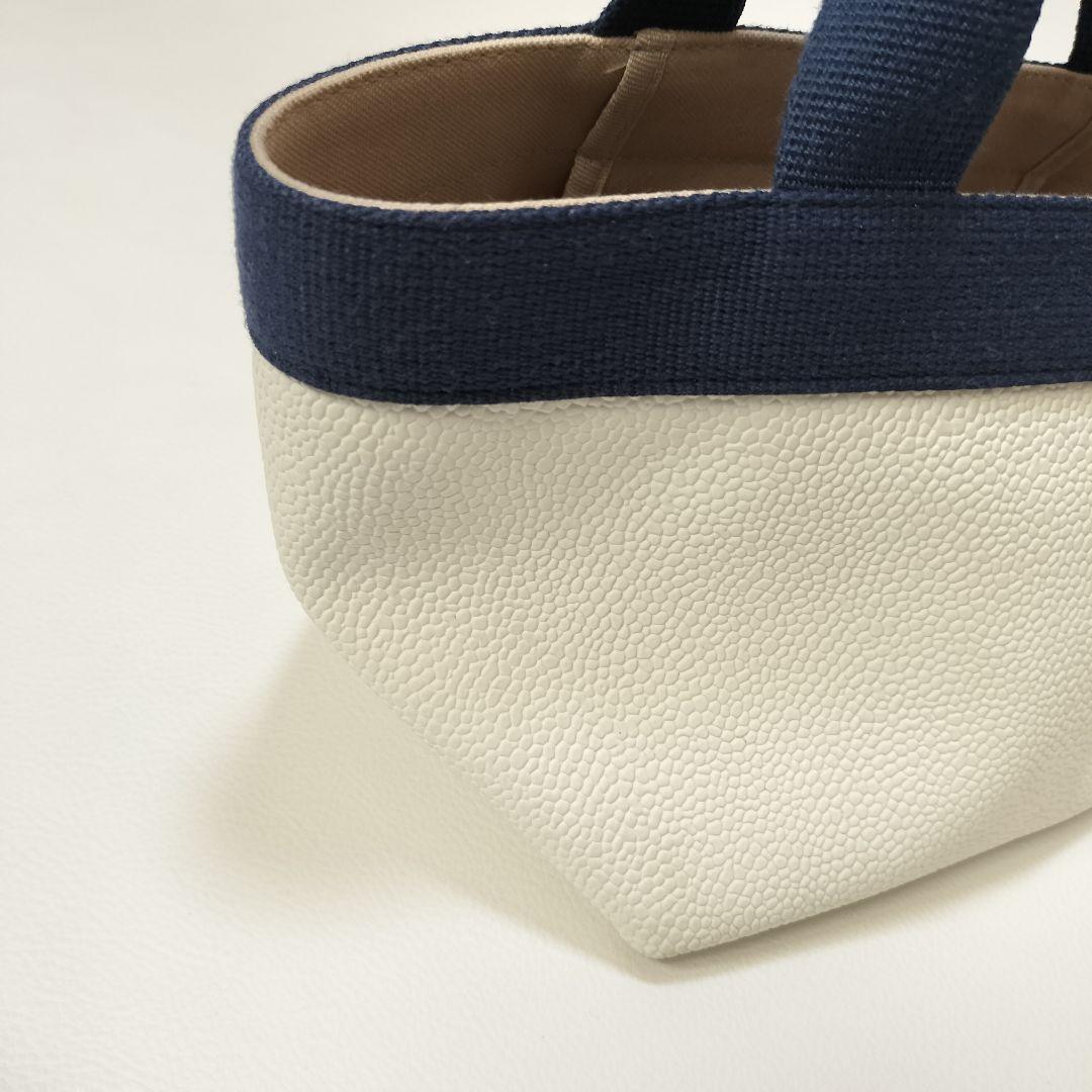 エルベシャプリエ 701GP Sサイズ　ブラン × ネイビー トートバッグ