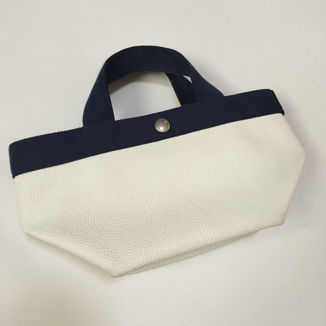 エルベシャプリエ 701GP Sサイズ　ブラン × ネイビー トートバッグ
