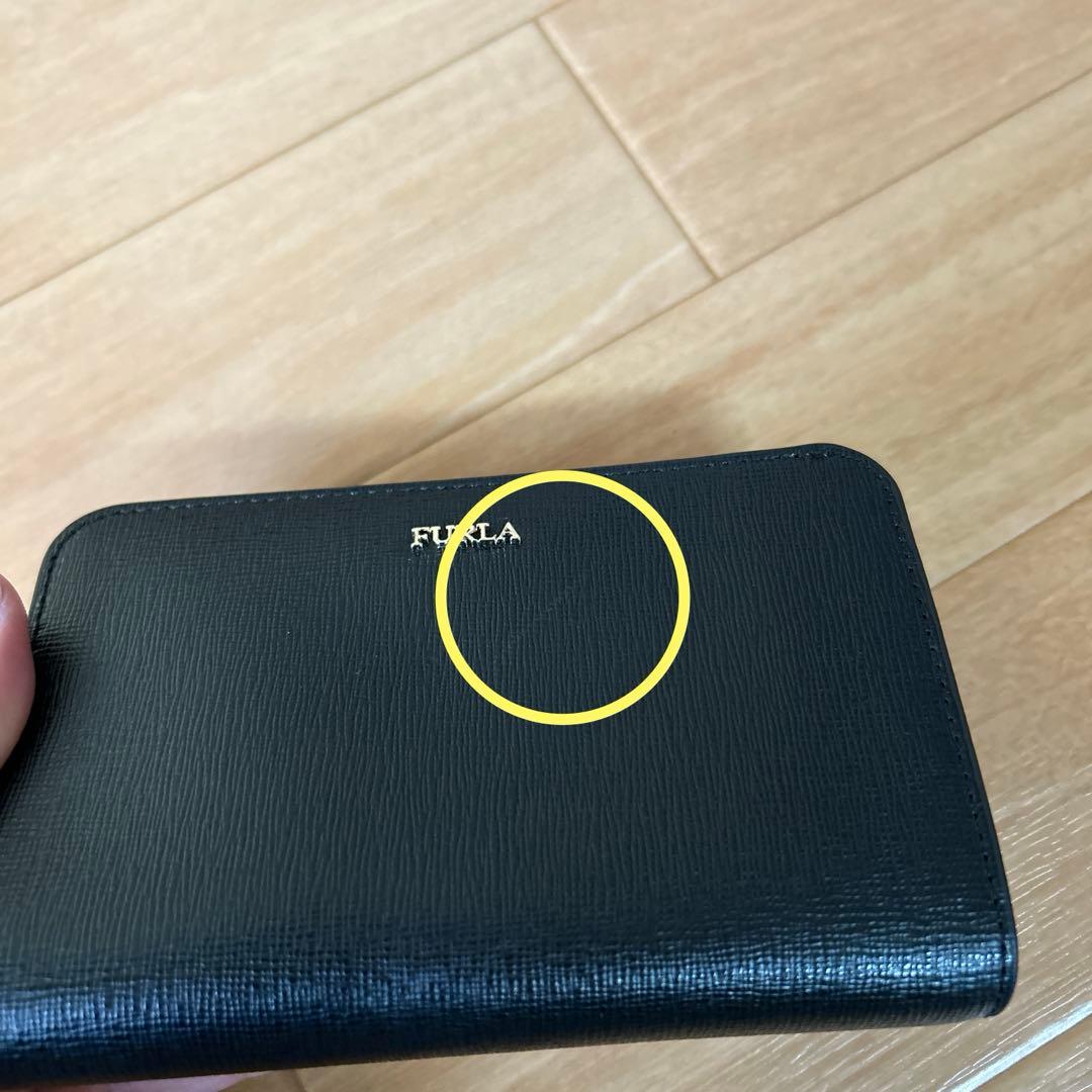 フルラ　二つ折り財布バビロンM ブラック黒　新品自宅保管FURLA L字