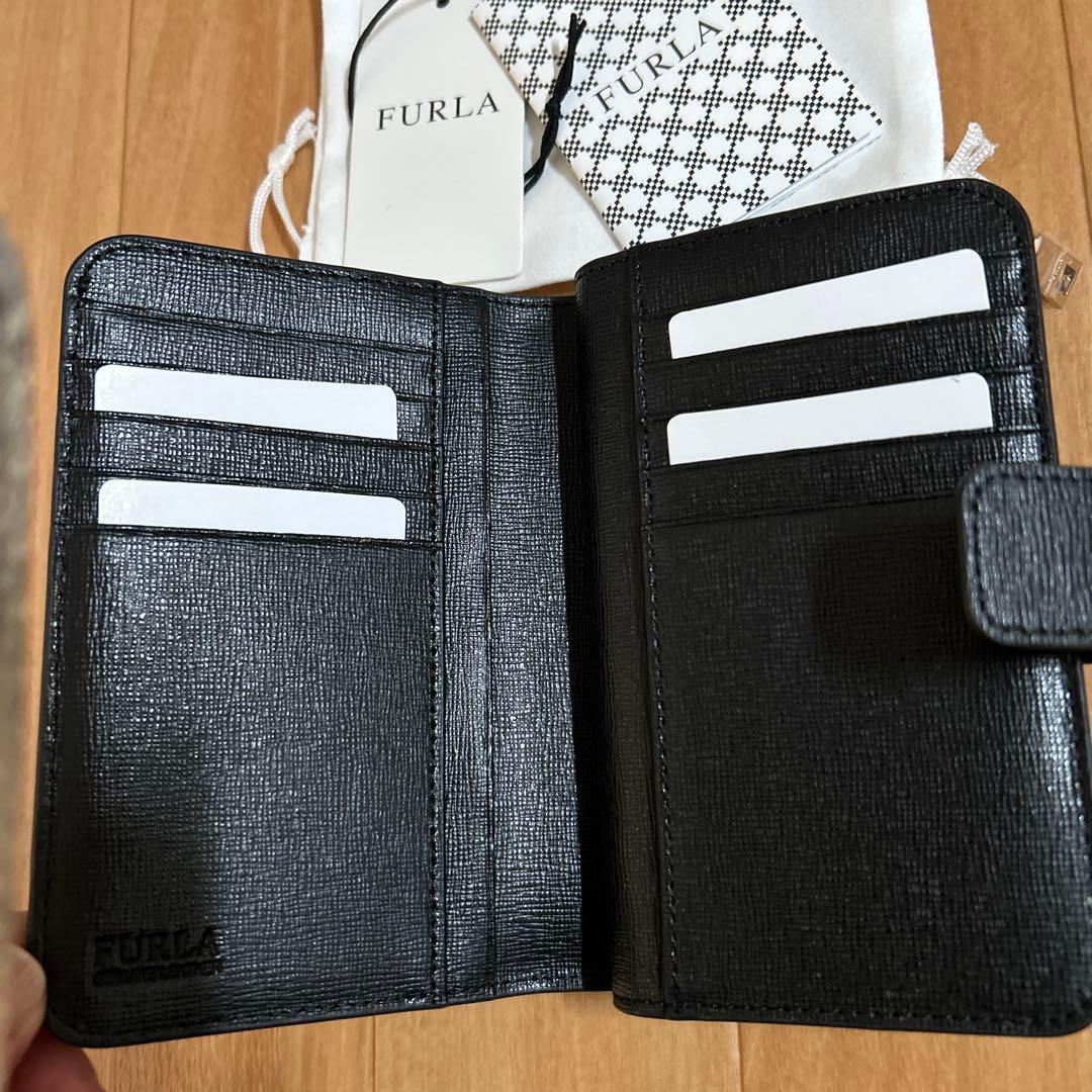 フルラ　二つ折り財布バビロンM ブラック黒　新品自宅保管FURLA L字