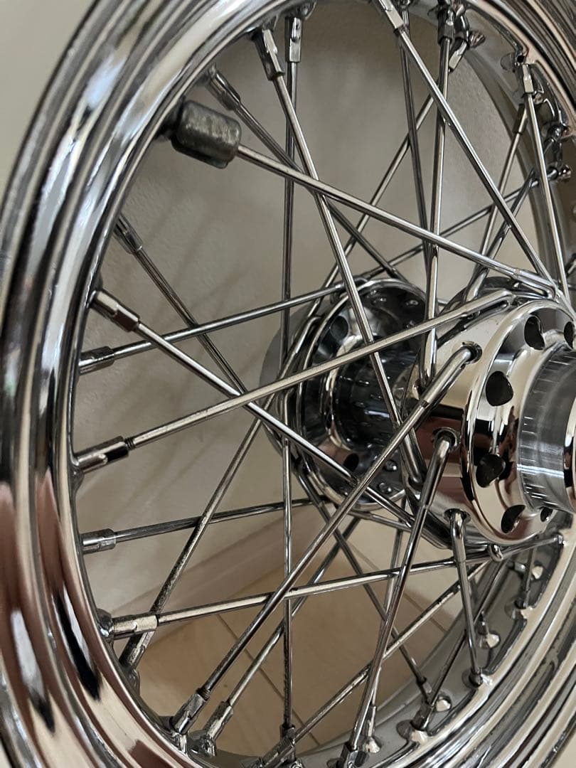 ハーレーソフテール純正ホイール ホワイトウォール
