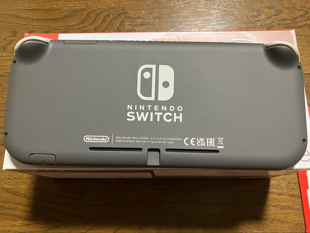 Nintendo Switbh Lite（グレー）美品