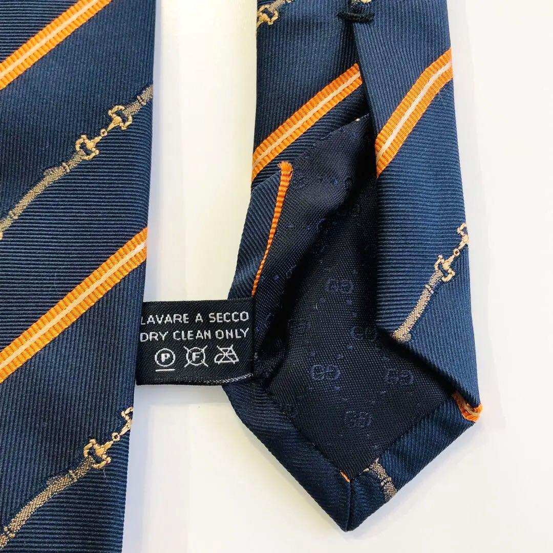 GUCCI ネクタイ ストライプ柄 ブラック