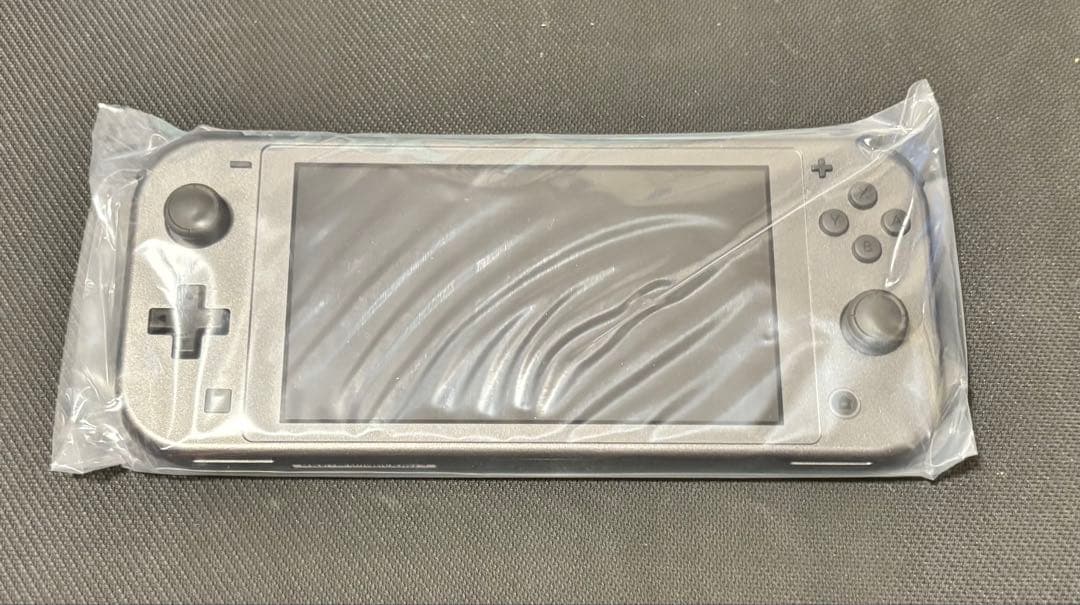新品未開封 Nintendo Switch Lite　ディアルガ・パルキア