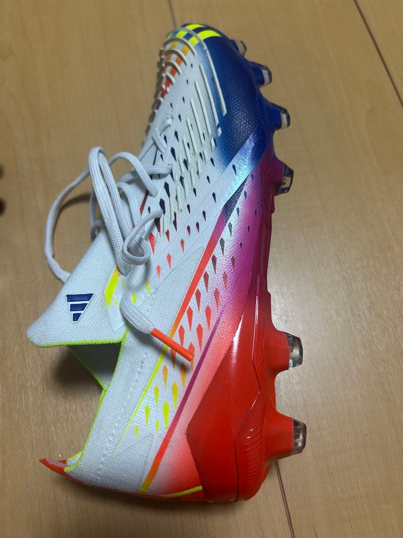 プレデター エッジ.1 L ジャパン HG/AG GZ6106 アディダス