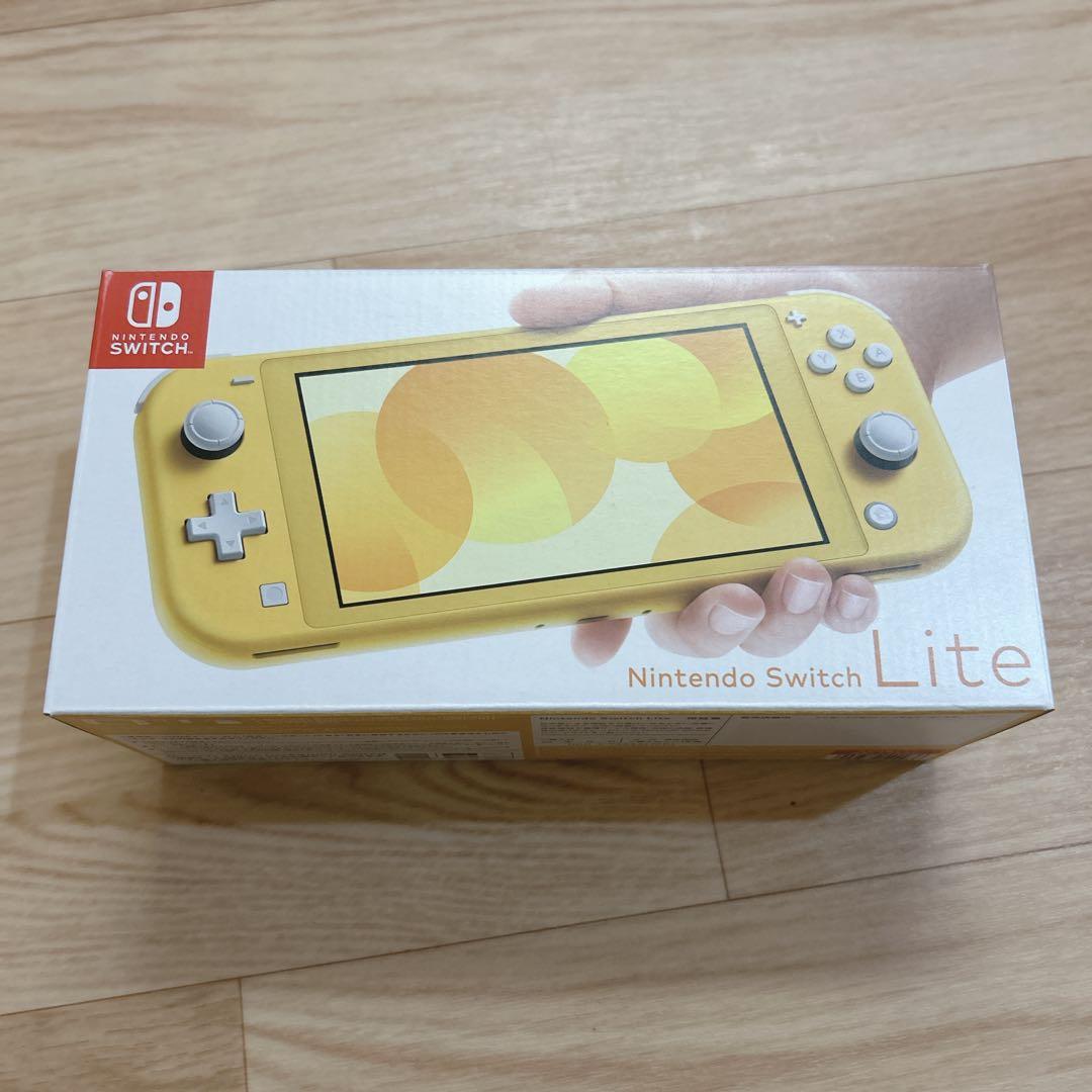 Nintendo Switch Lite イエロー　新品
