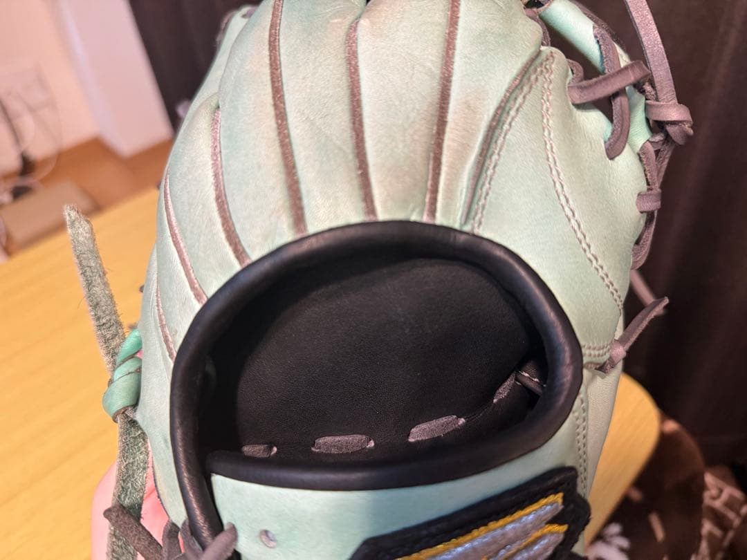 GSグローブ　ゴリラスポーツ　カエル