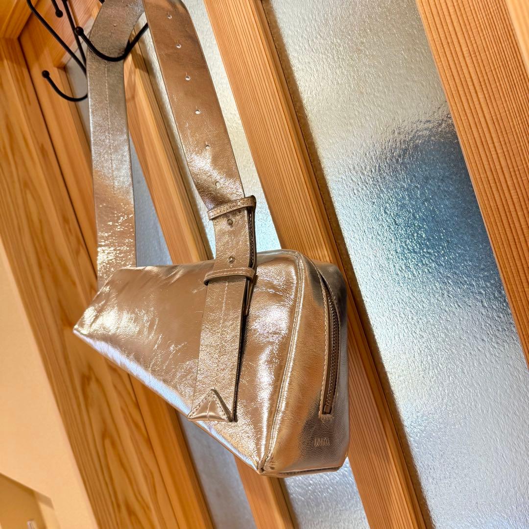 極美品♡UN3D. 2way ハンド　ショルダー　シルバー　トライアングル