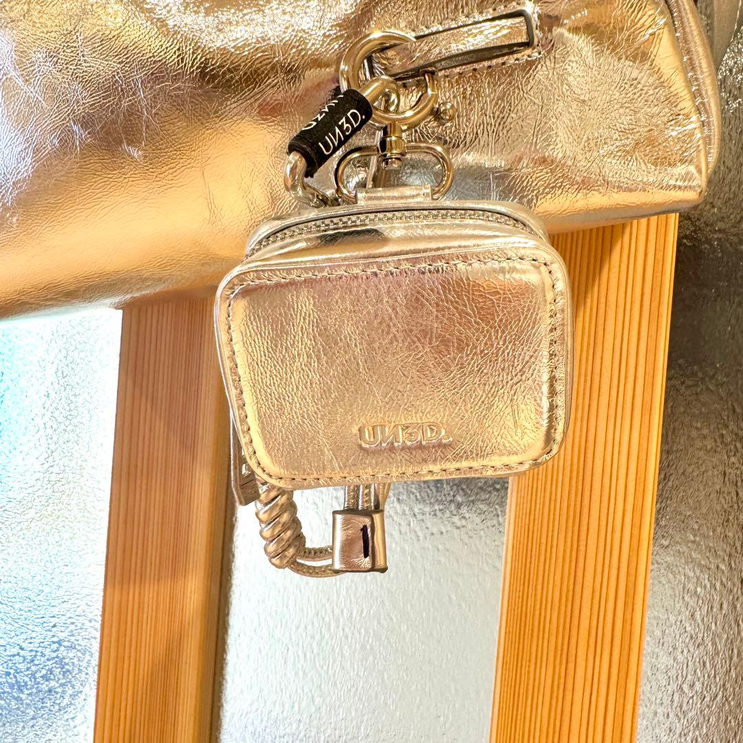 極美品♡UN3D. 2way ハンド　ショルダー　シルバー　トライアングル