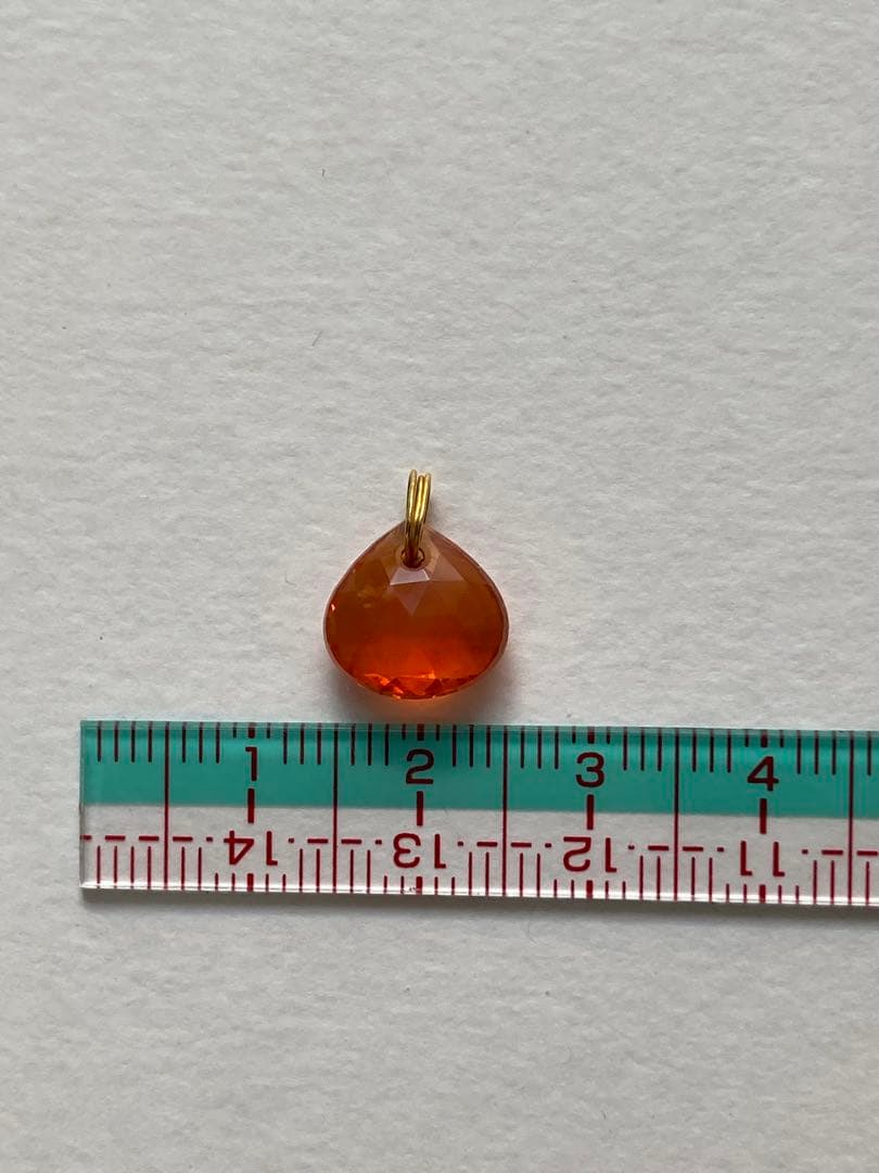 マリーエレーヌ　ファイヤーオパール　チャーム