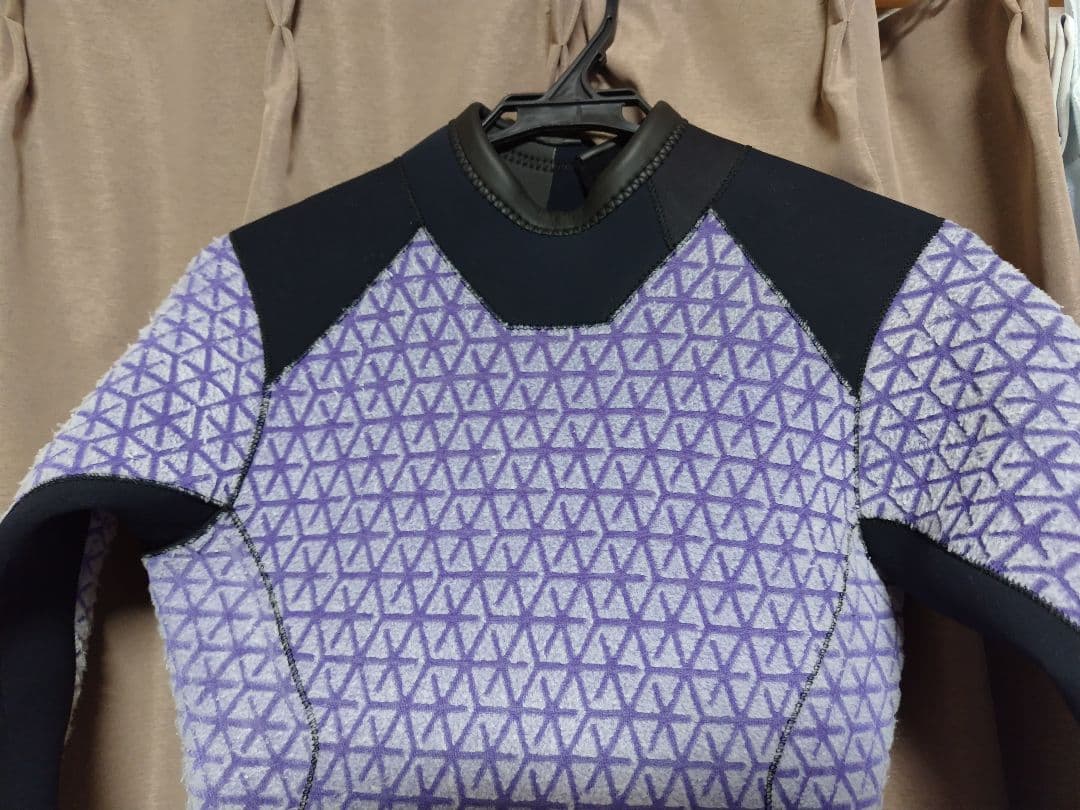 BILLABONG 3/3mmセミドライ ウェットスーツ　MLサイズ