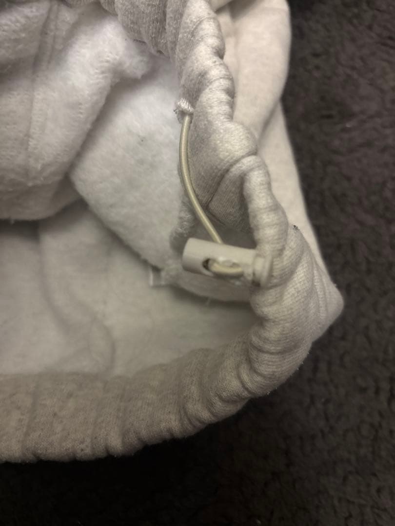 9090s グレー パーカー