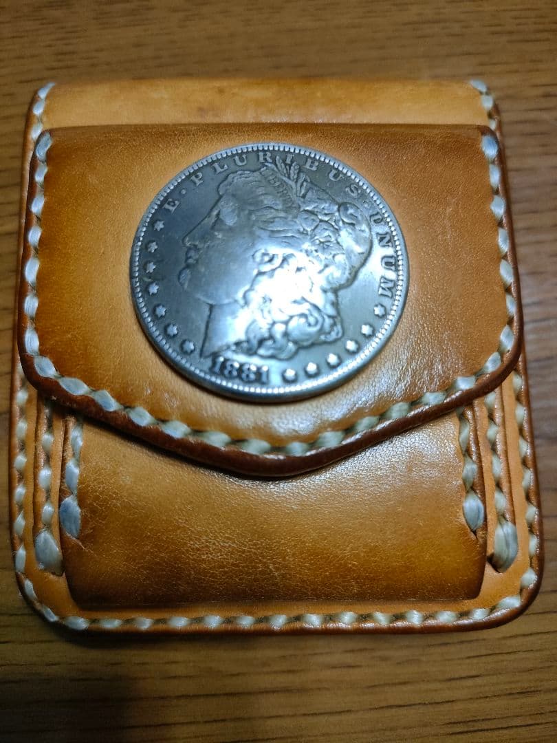 バタフライウォレット　ヌメ革　ビーズ屋　ワンズワーカー　オールドカンパニー