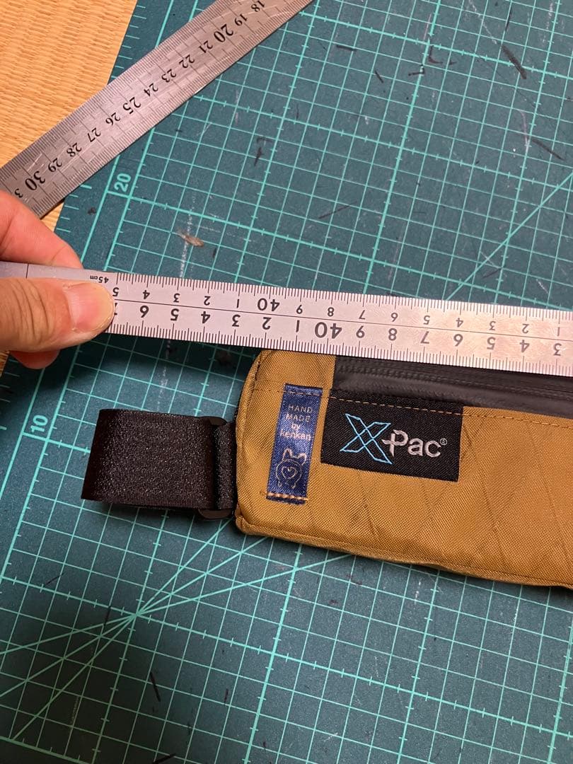 パイナップルフレームバッグ