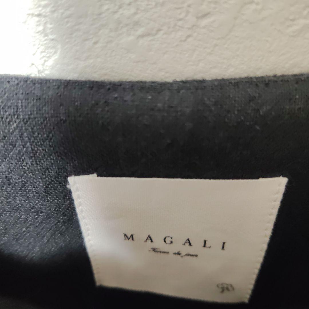 マガリ　ノーカラージャケット