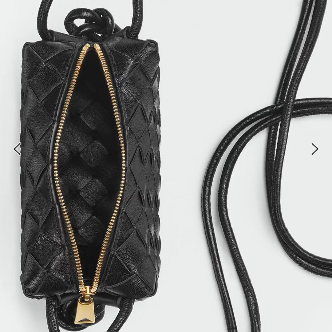 14万→12.5万！美品未使用ボッテガヴェネタ キャンディーループカメラバッグ