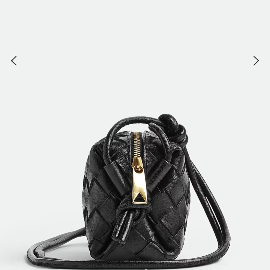 14万→12.5万！美品未使用ボッテガヴェネタ キャンディーループカメラバッグ